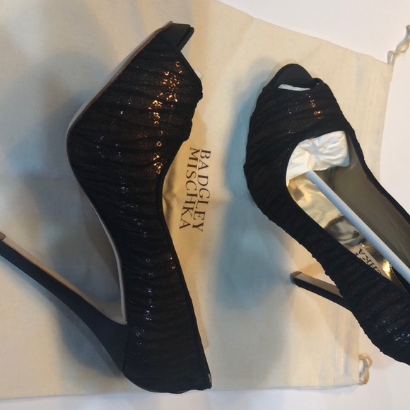 Shoes - Picture 3 of 3